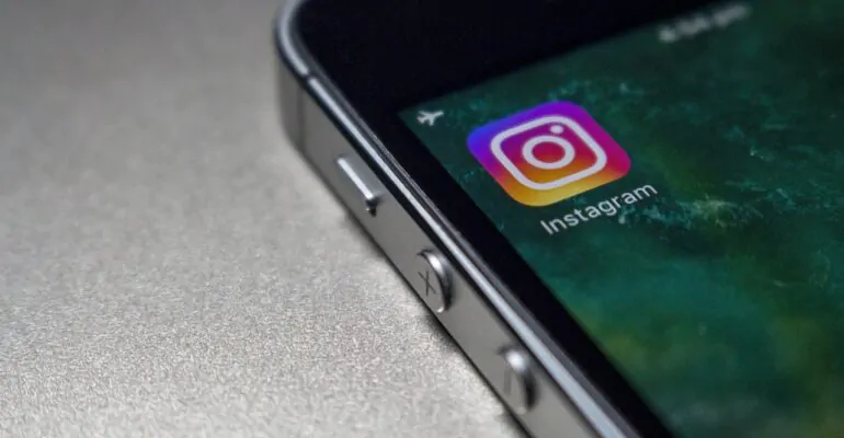 Instagram dla seniora - poradnik